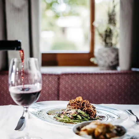 Schaefle Landgasthof Hotel